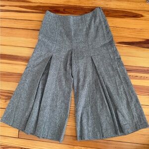 Newport News Linen blend Culottes